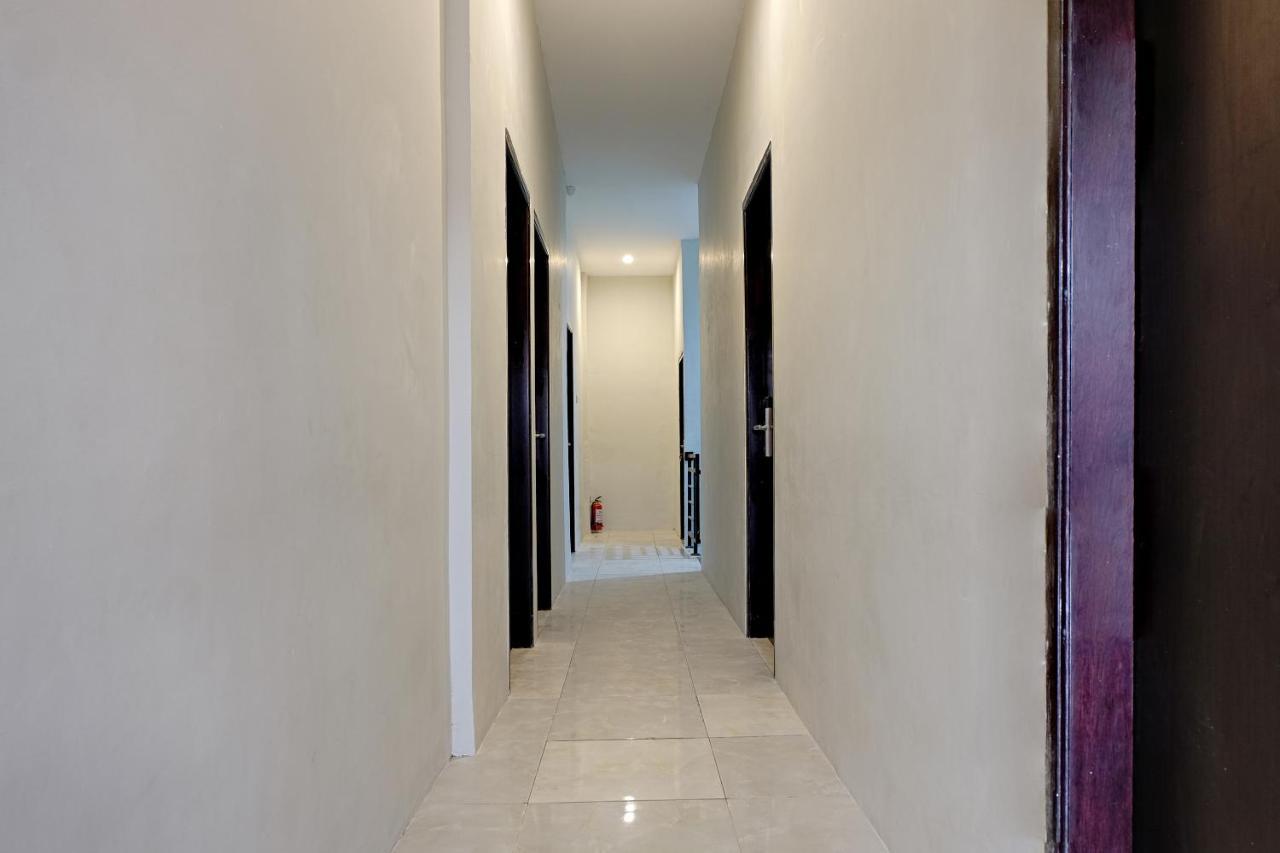 Super Oyo 2756 Anata Hotel Makassar Kültér fotó