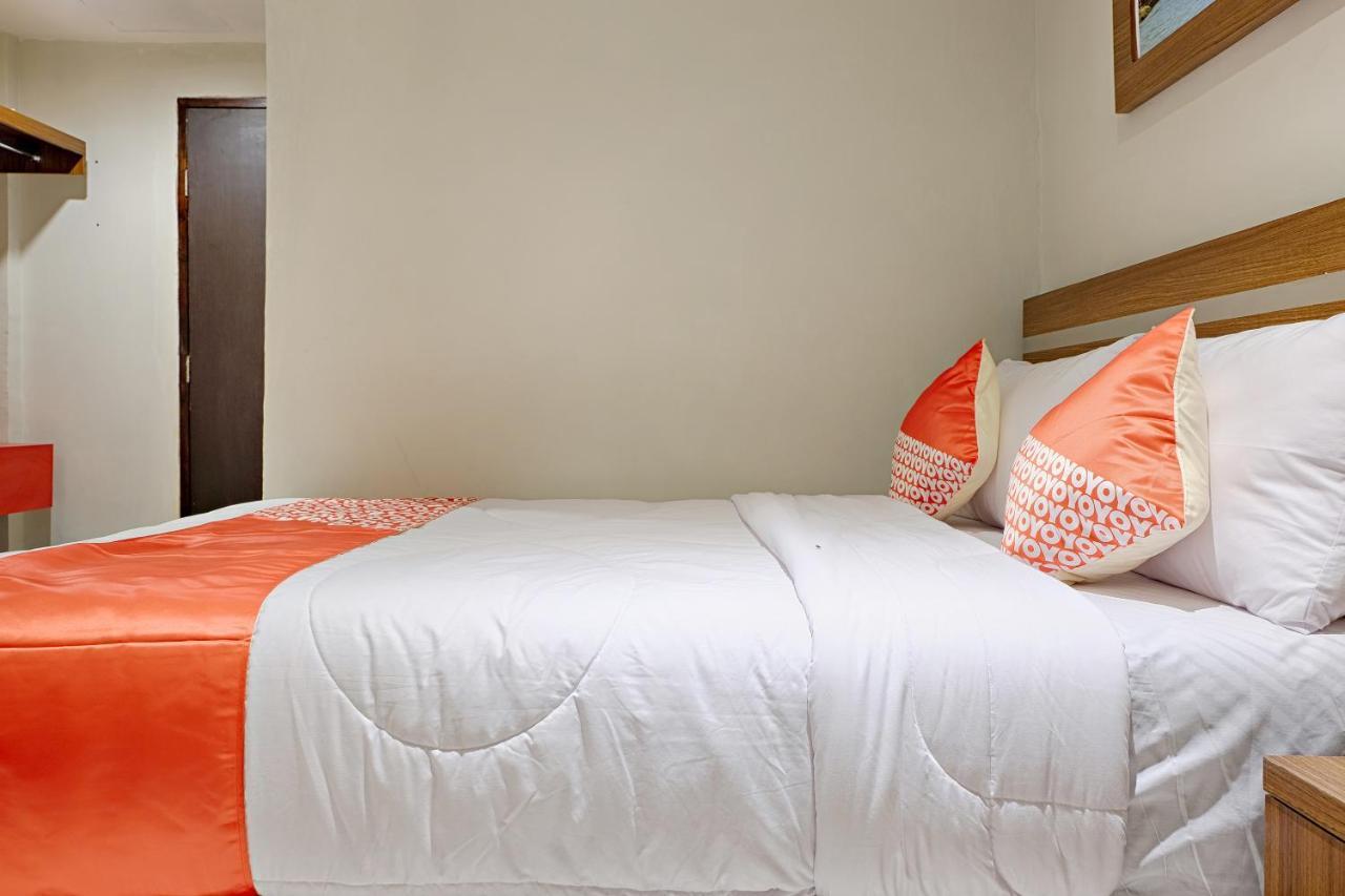Super Oyo 2756 Anata Hotel Makassar Kültér fotó