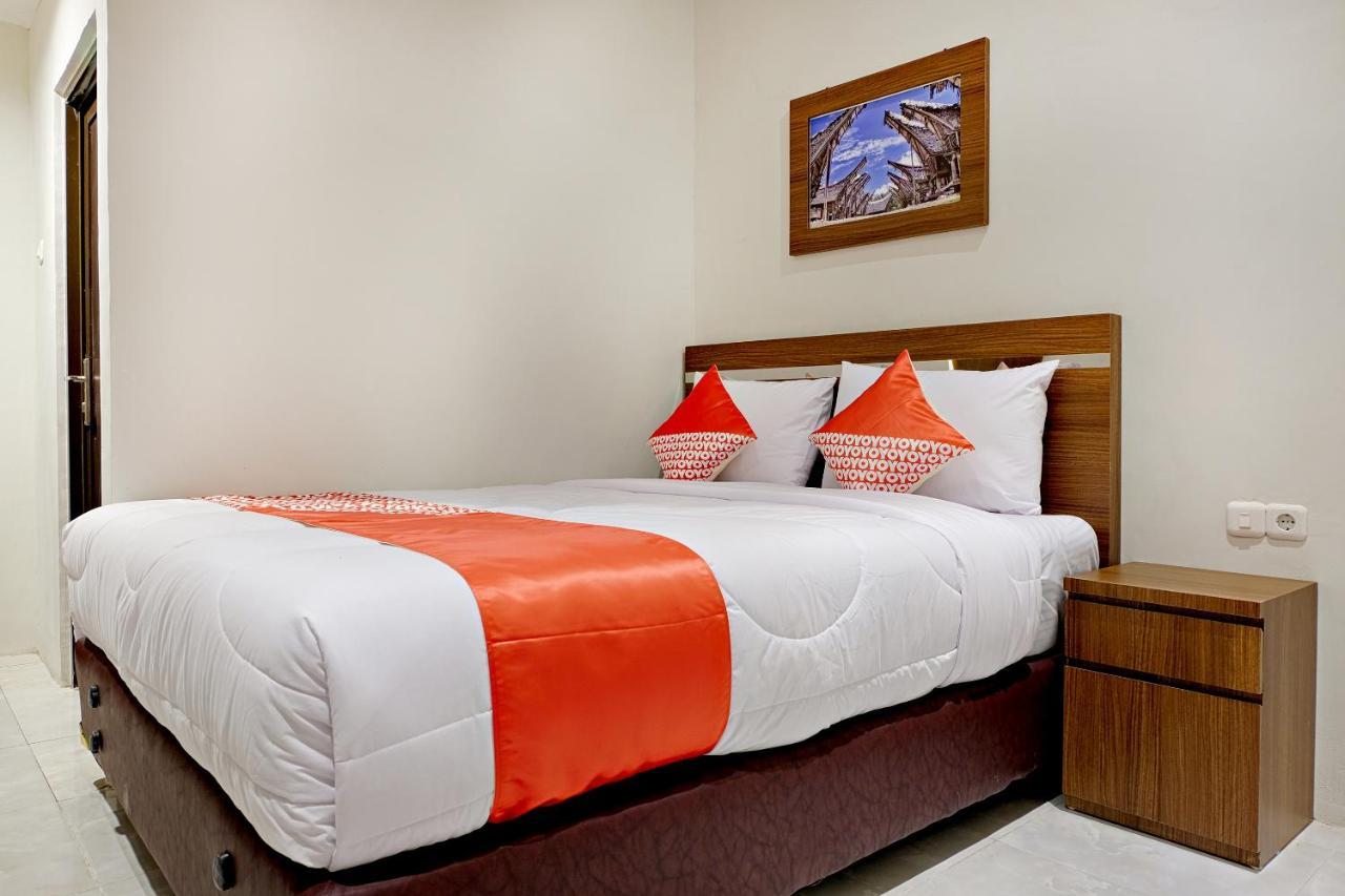 Super Oyo 2756 Anata Hotel Makassar Kültér fotó